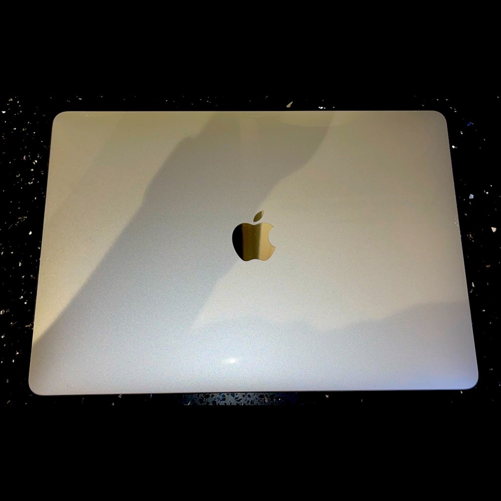 2018 MacBook Air (Retina, 13”)
